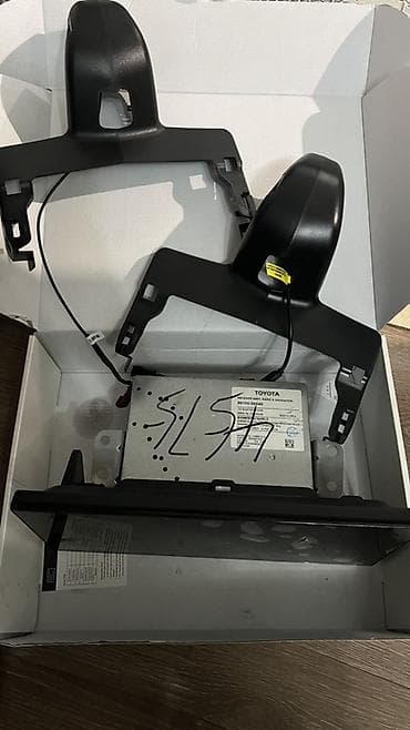 alcatel 2007d: Штатная мультимедийная система Toyota с сенсорным экраном Комплект: - — 4