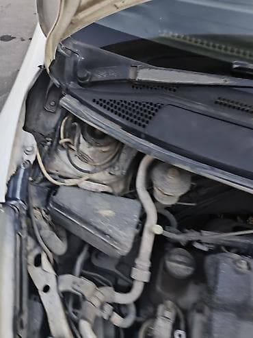 Honda Fit: 2004 г., 1.3 л, Автомат, Бензин, Хэтчбэк at lalafo.kg Honda Fit: 2004 г., 1.3 л, Автомат, Бензин, Хэтчбэк