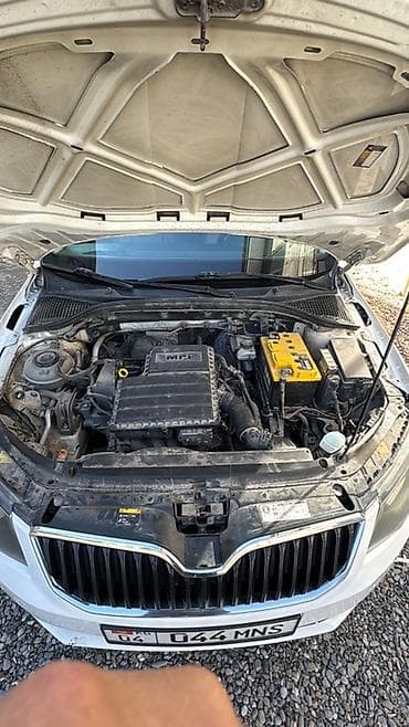 shkoda rapid: Skoda Octavia: 2014 г., Лифтбек — 5