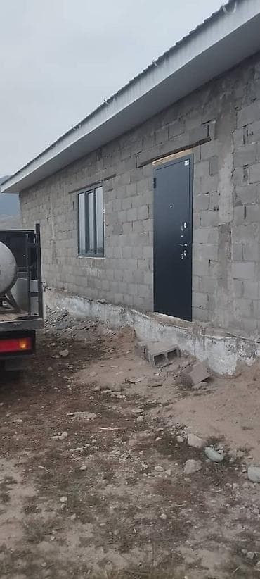 Үйдү ижарага алам: Үй, 90 м², 3 бөлмө, ПСО (өз алдынча бүтүрүү) — 4