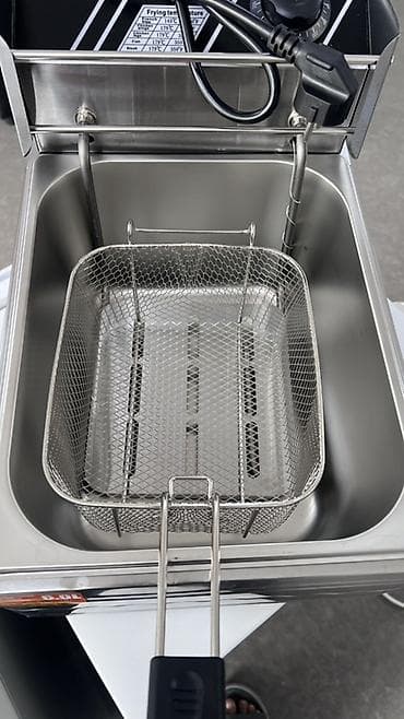 Техника для кухни: Фритюрница RAF Deep Fryer 6 л Доставкк от двери до двери - Мощность — 4