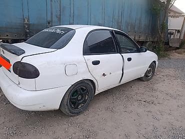 матис бу: Daewoo Lanos: 1999 г., Механика, Бензин, Седан — 3