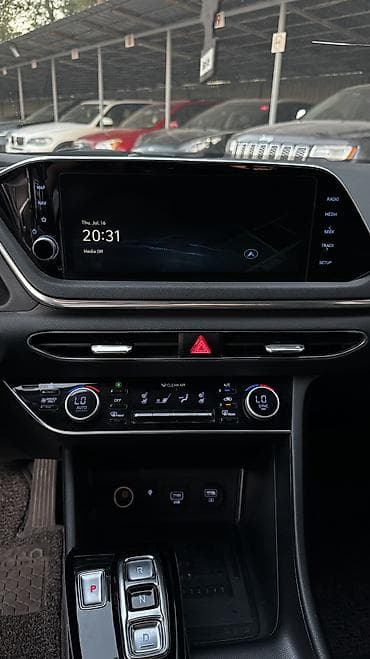 byd e2 2023: Hyundai Sonata: 2019 г., 2 л, Автомат, Гибрид, Седан — 10