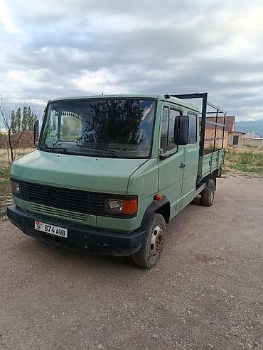рефрижератор фура: Грузовик, Mercedes-Benz, Дубль, 5 т, Б/у — 2