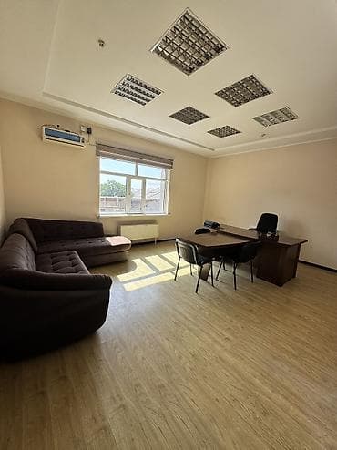 кар паркинг: Аренда офисов, 160 м², 1 линия, С отдельной кухней, С отдельным входом — 2