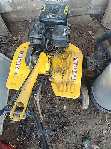 Мотоблок/культиватор бензиновый, желтый. - Широкая защитная дека с at lalafo.kg Мотоблок/культиватор бензиновый, желтый. - Широкая защитная дека с