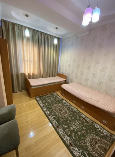 изготовление мебели на заказ бишкек: Односпальная кровать, Б/у, С матрасом, длина - 190 см — 1