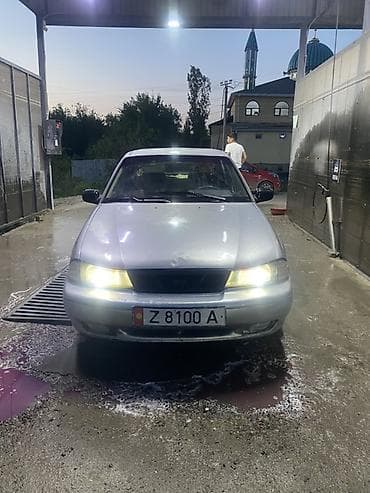 daewoo: Daewoo Nexia: 1996 г., 1.5 л, Ручные, Бензин, Седан — 1