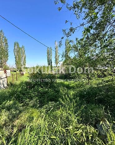 Кыймылсыз мүлк: 🏠Продается дом в с. Сокулук 🟡Комнаты: 7 🟡Участок: 7 соток 🟡Отопление — 4