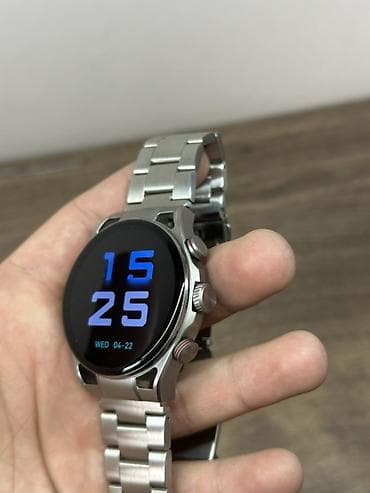 a 90: Умные часы c круглым сенсорным дисплеем и металлическим браслетом - — 2