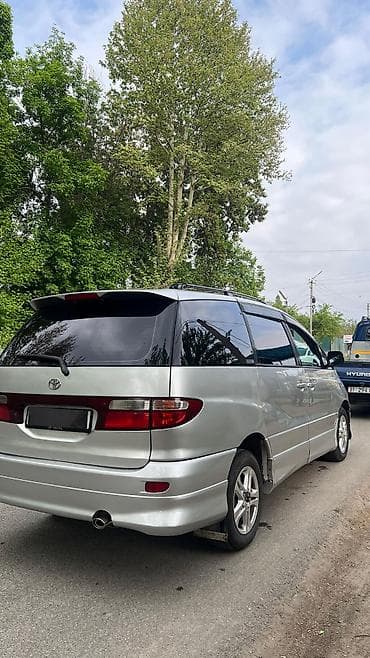 Toyota Previa: 2001 г., 2.4 л, Механика, Газ, Минивэн — 4