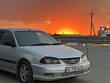 Транспорт: Toyota Avensis: 2002 г., 1.8 л, Автомат, Лифтбек — 2