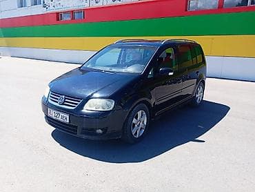 туризмо машина: Volkswagen Touran: 2003 г., 1.6 л, Автомат, Бензин, Минивэн — 1