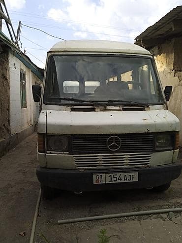 Mercedes-Benz T1: 1989 г., 2.9 л, Механика, Дизель, Бус