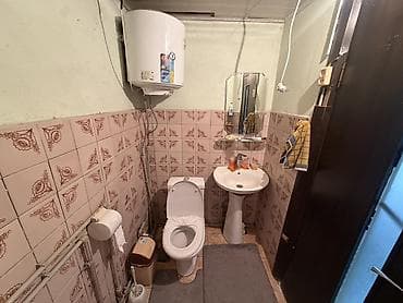 Дома: 80 м², 3 комнаты — 6