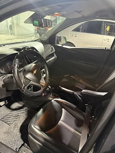 chevrolet kobalt: Chevrolet Spark: 2019 г., 1 л, Типтроник, Бензин, Хэтчбэк — 5