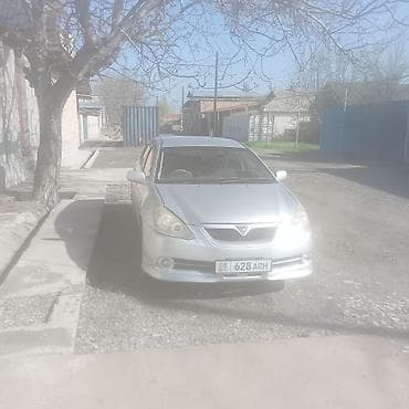 bmw 2 5: Продается компактный пятидверный хэтчбек/универсал серебристого цвета — 3