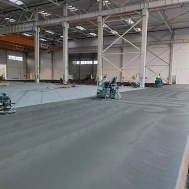 заливка пола: Стяжка Бесплатная консультация Больше 6 лет опыта — 4