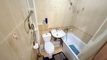 4 комнотная квартира: 2 комнаты, 48 м², 4 мкр 104 серия, 4 этаж, Косметический ремонт — 9