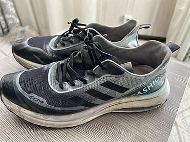 Личные вещи: Мужские кроссовки, 40, 40.5, 41, Fashion, Б/у, цвет - Серый, Самовывоз, Платная доставка — 1