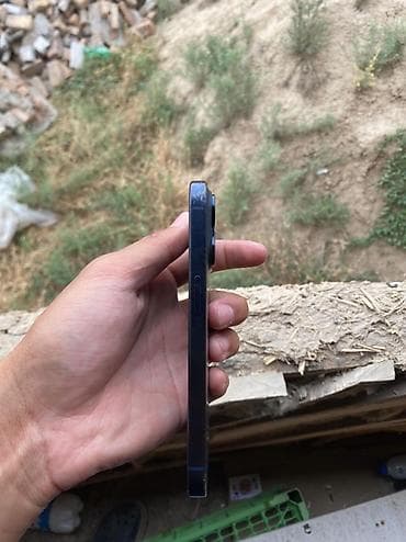 IPhone 15 Pro, Б/у, 128 ГБ, Синий, Зарядное устройство, 88 % — 3