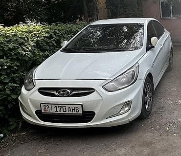 Hyundai Accent: 2013 г., 1.6 л, Автомат, Бензин, Седан