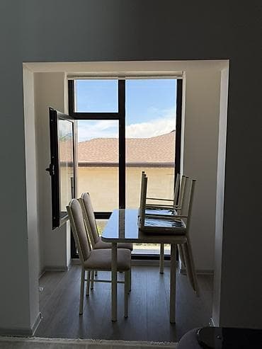 studio apartment: Аренда квартиры на Иссык-Куле, Чолпон-Ата, 5 мест, Цена Целиком за жилье — 1