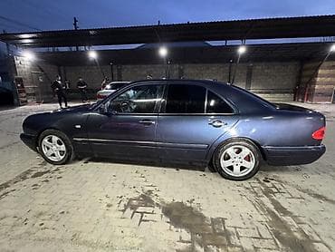 Mercedes-Benz E-Class: 1998 г., Седан