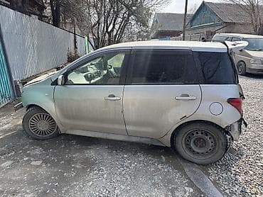 Toyota: Toyota Ist: 2004 г., 1.3 л, Автомат, Бензин, Хэтчбэк — 3