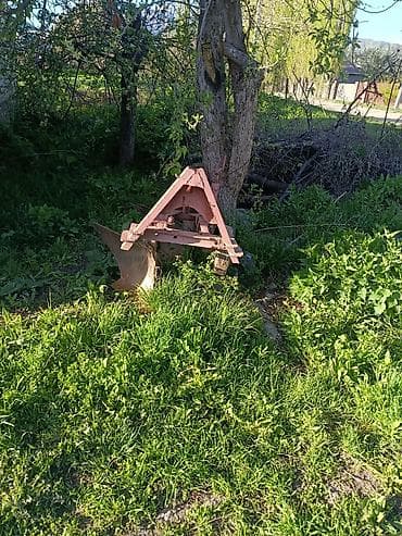 диск трактор: Навесной двухкорпусный плуг для трактора - Тип: навесной — 1