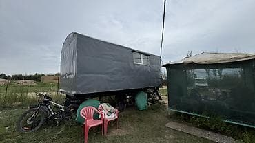 Передвижной домик/вагончик на раме новый ремонт - Каркас на колесной — 1
