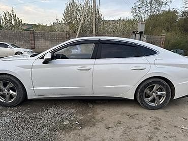 kia seed: Hyundai Sonata: 2019 г., 2 л, Бензин, Лифтбек — 1