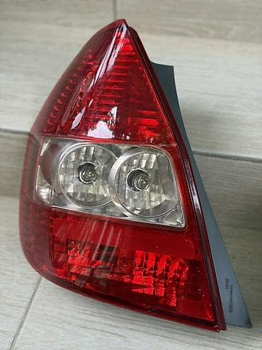 Жарыктандыруу системалары: Стоп-сигналдар комплектиси Honda Колдонулган — 2