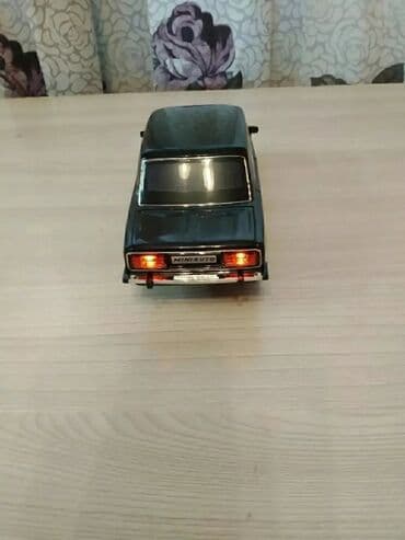 турецкая модель платья: Копия данной модельки. Масштаб 1/24. Новая. Имеется упаковочная — 7