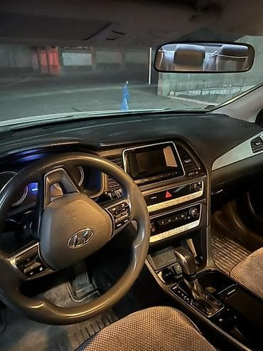 Продажа авто: Hyundai Sonata: 2018 г., 2 л, Автомат, Газ, Седан — 4