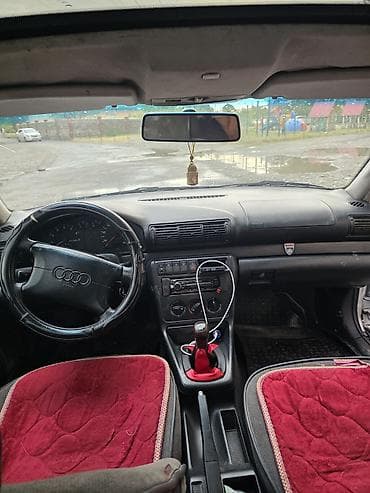монинг: Audi A4: 1996 г., 1.6 л, Механика, Бензин, Седан — 7