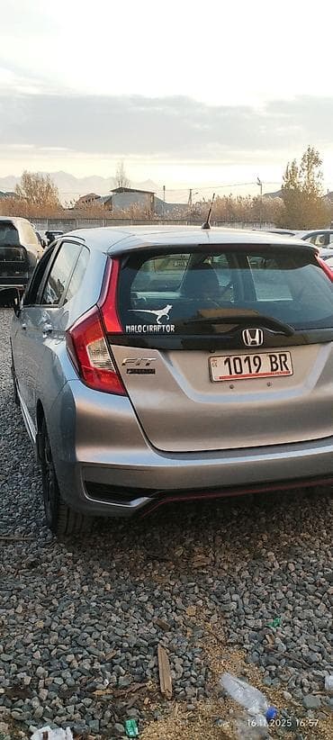 kia sport: Honda Fit: 2019 г., 1.5 л, Вариатор, Бензин, Хэтчбэк — 3