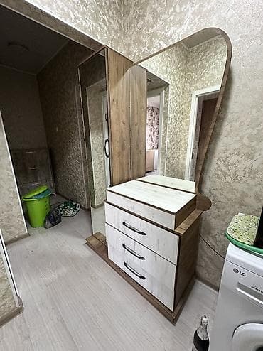 single bed: Шкаф — 1