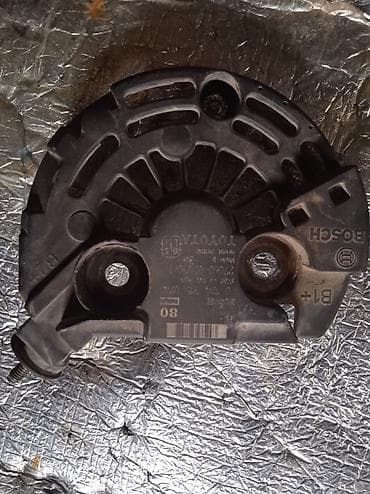 щетки на генератор: Генератор Toyota Б/у, Оригинал — 9