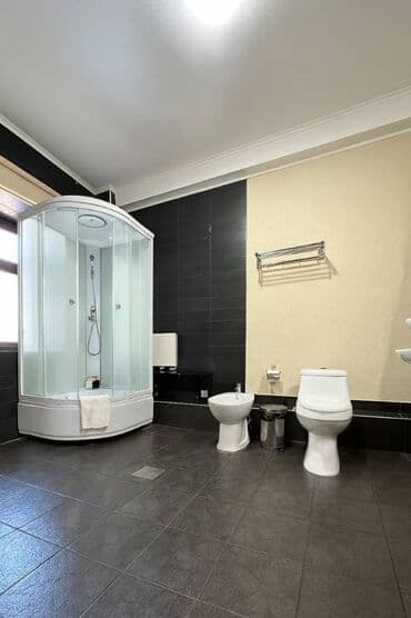 гостевой дом кемин: 1 комната, Кондиционер, Бронь, Банные принадлежности — 5