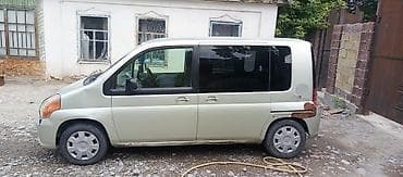 Продажа авто: Honda Mobilio: 2002 г., 1.5 л, Вариатор, Бензин, Хэтчбэк — 9