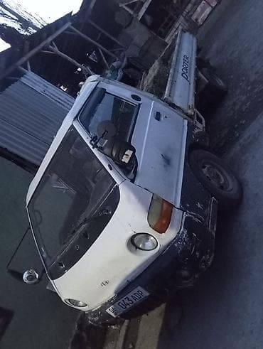 Легкий грузовик, Hyundai, Стандарт, 3 т at lalafo.kg Легкий грузовик, Hyundai, Стандарт, 3 т