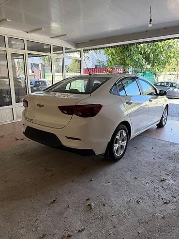 Унаа: Chevrolet Onix: 2021 г., 1 л, Автомат, Бензин, Седан — 5