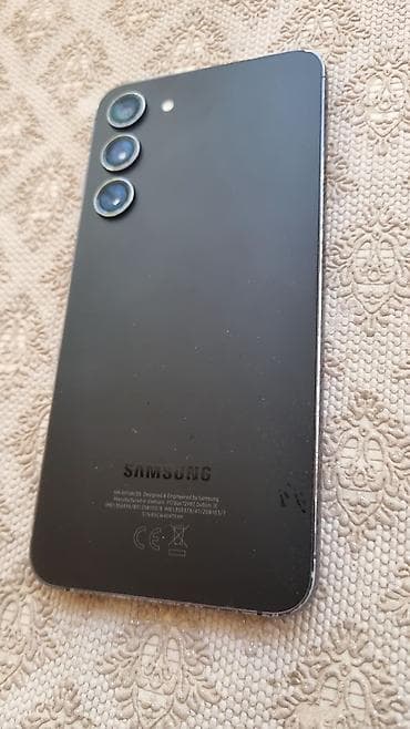 samsung galaxy a90: Samsung Galaxy S23+ (модель SM‑S916B/DS) - Экран: безрамочный плоский — 2