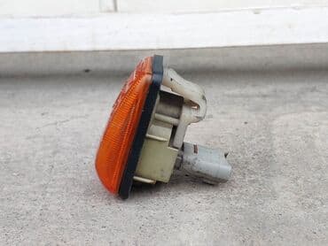 сетевые фильтры moxom: Левый поворотник Mitsubishi 1991 г., Б/у, Оригинал — 2