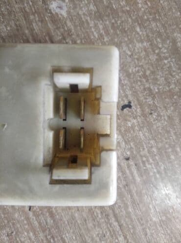 световое оборудование: Toyota Land Cruiser 80 ЭБУ светом, Тойота Лэнд Крузер 80 электронный — 2