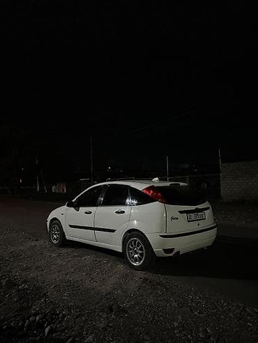 Унаа сатуу: Ford Focus: 2003 г., 1.6 л, Кол менен иштөөчү, Бензин, Хетчбек — 7