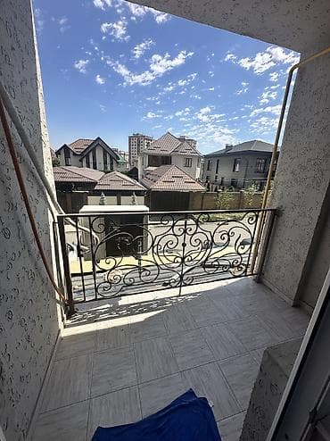 Недвижимость: 1 комната, 46 м², ул. Ахунбаева / Бакаева 2 этаж, Евроремонт — 6