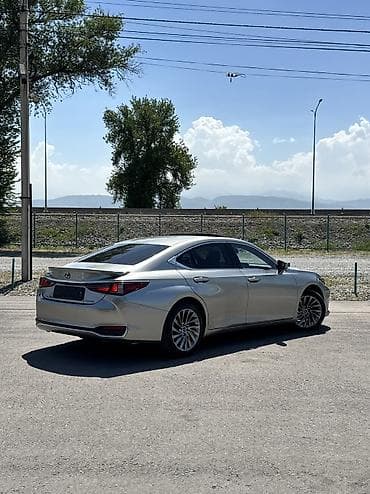 lexus es 2015: Lexus ES: 2020 г., 2.5 л, Вариатор, Гибрид, Седан — 4