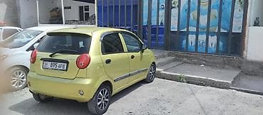 Унаа сатуу: Chevrolet Spark: 2005 г., 1 л, Кол менен иштөөчү, Бензин, Хетчбек — 4